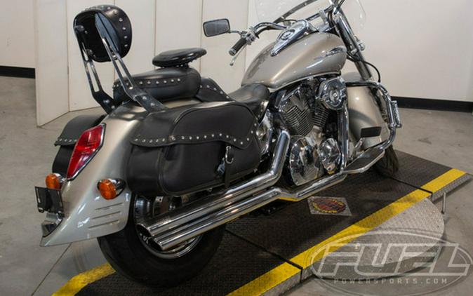 2004 Honda VTX 1300 Retro