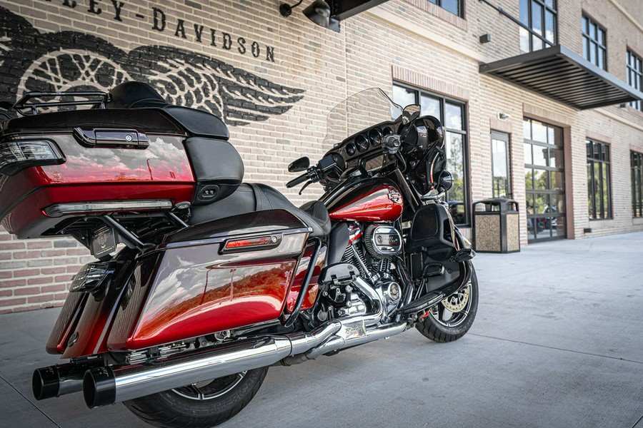 2018 Harley-Davidson® FLHTKSE - CVO™ Limited