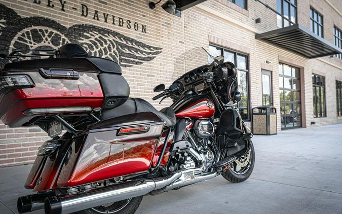 2018 Harley-Davidson® FLHTKSE - CVO™ Limited