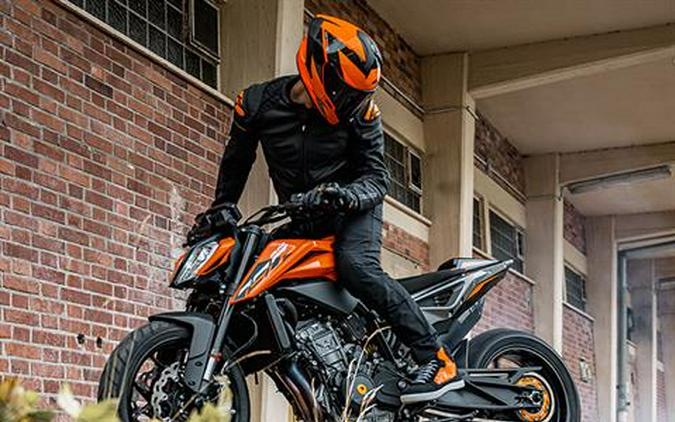 2024 KTM 790 Duke