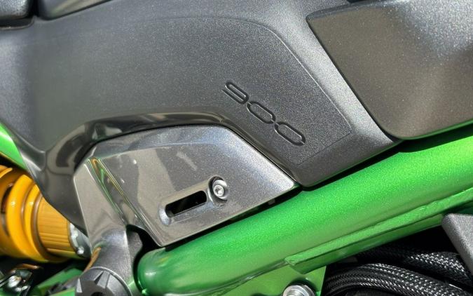 2026 Kawasaki Z900 SE ABS