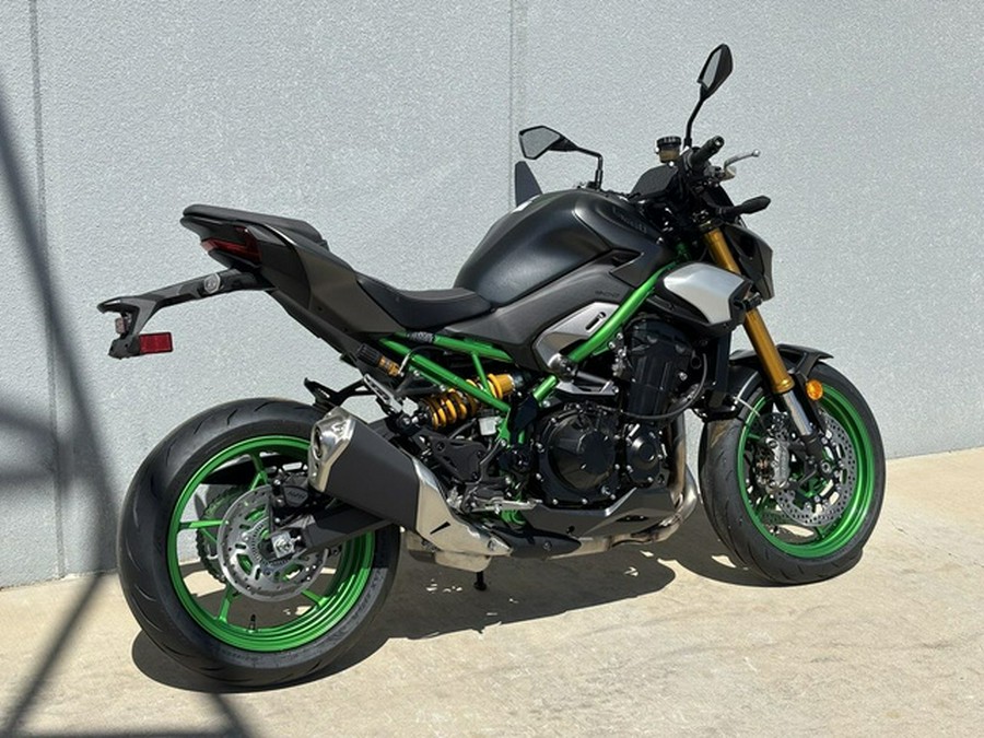 2026 Kawasaki Z900 SE ABS