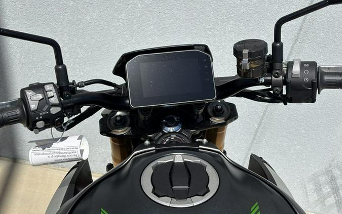 2026 Kawasaki Z900 SE ABS