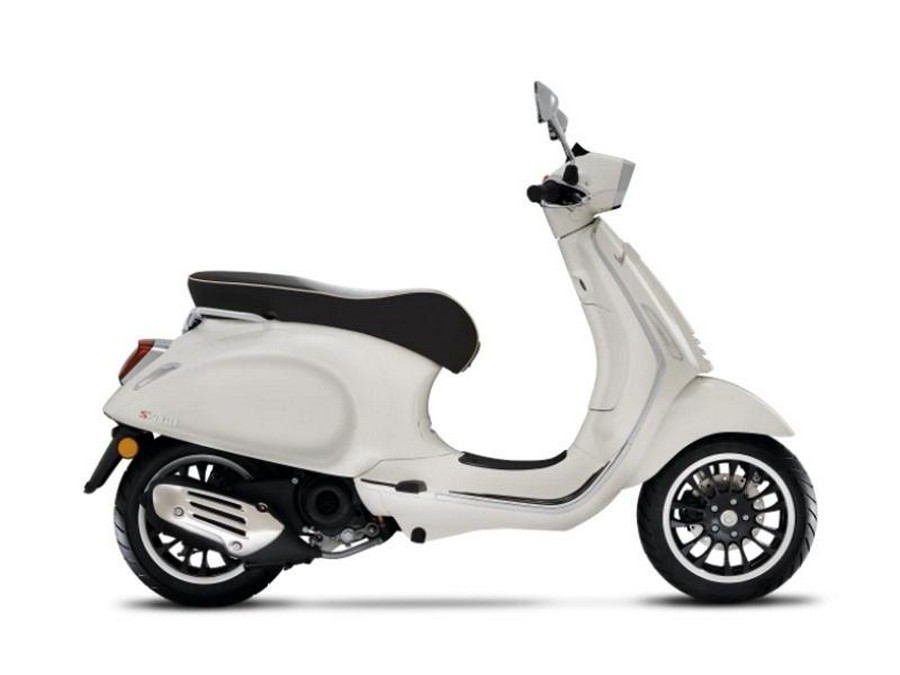 2022 Vespa Sprint 50