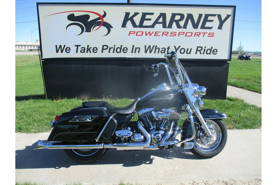 2010 Harley-Davidson® ROAD KING