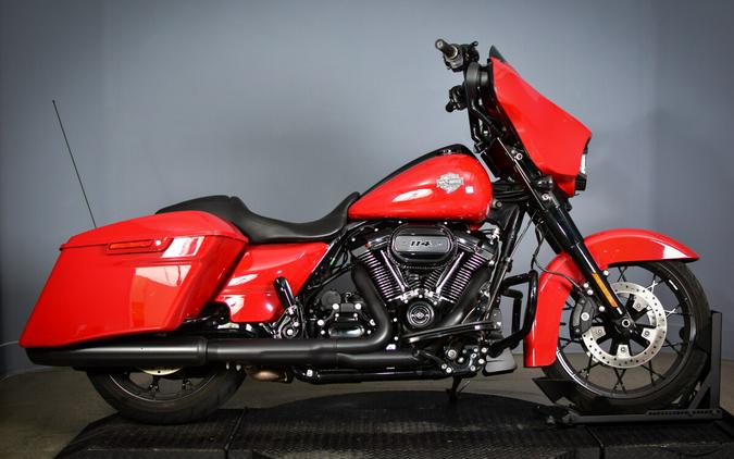 2022 Harley-Davidson Street Glide Special