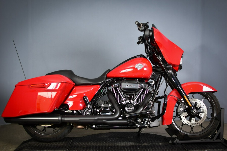 2022 Harley-Davidson Street Glide Special