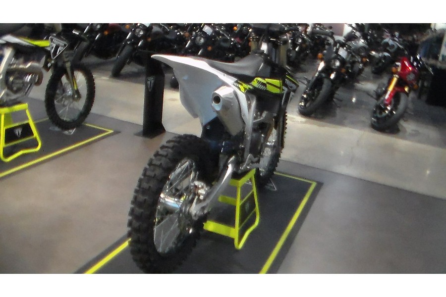 2025 Triumph TF250-X