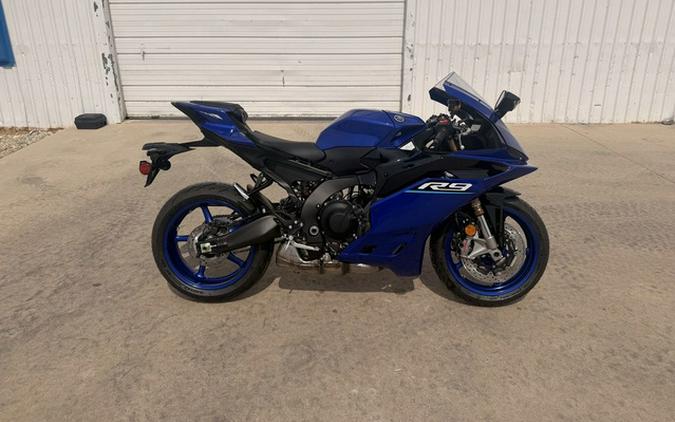 2027 Yamaha YZF-R9