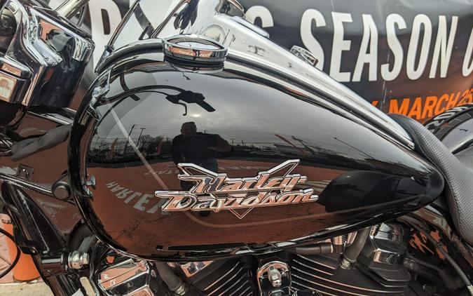 2022 Harley-Davidson® Freewheeler® Vivid Black
