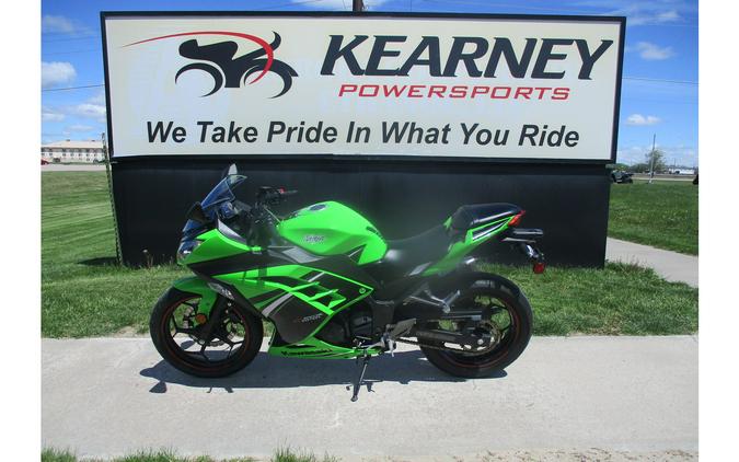 2014 Kawasaki NINJA 300 SE