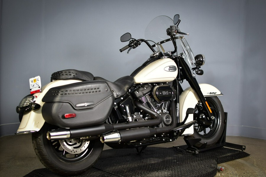 2022 Harley-Davidson Heritage Classic 114