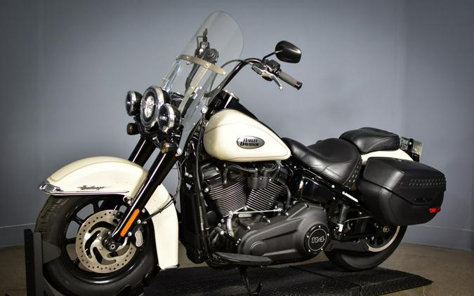 2022 Harley-Davidson Heritage Classic 114