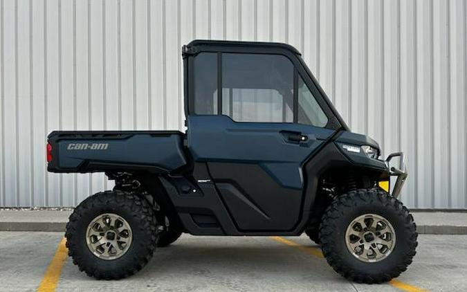 2025 Can-Am Defender Limited HD10