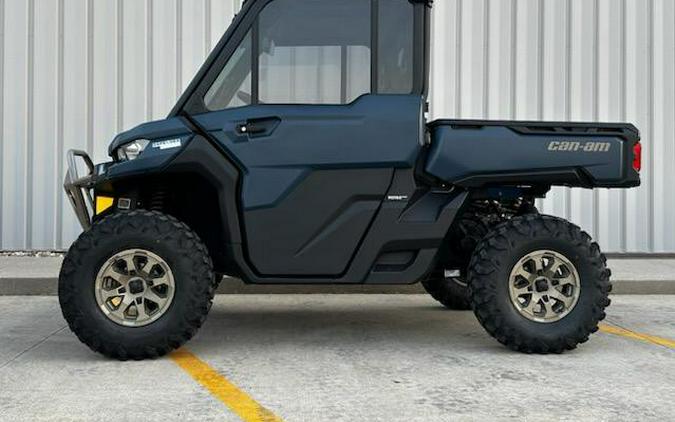 2025 Can-Am Defender Limited HD10