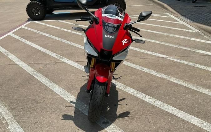 2026 Yamaha YZF-R3 70th Anniversary Edition R3