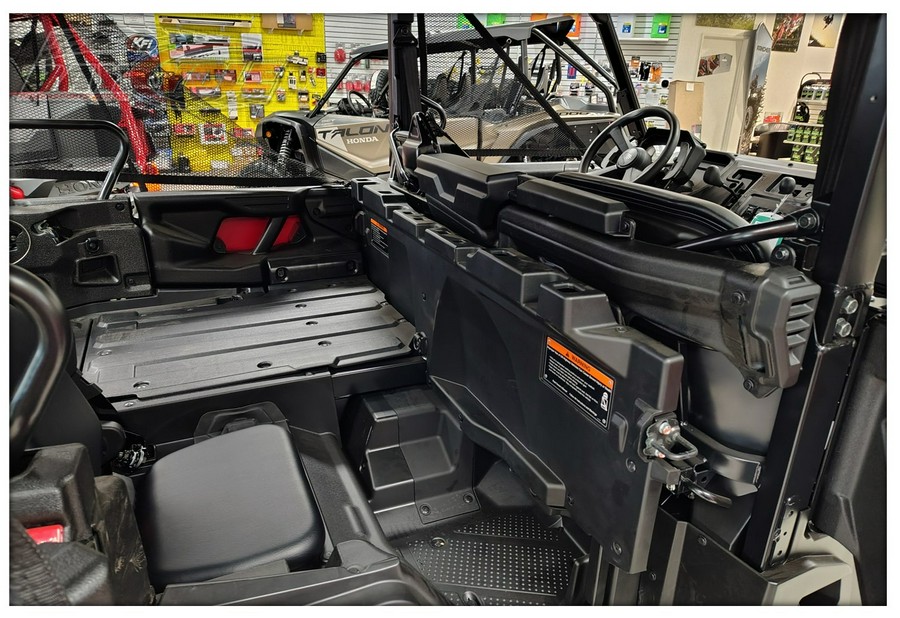2026 Honda Pioneer 1000-5 Deluxe