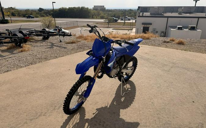 2027 Yamaha YZ85LW Youth