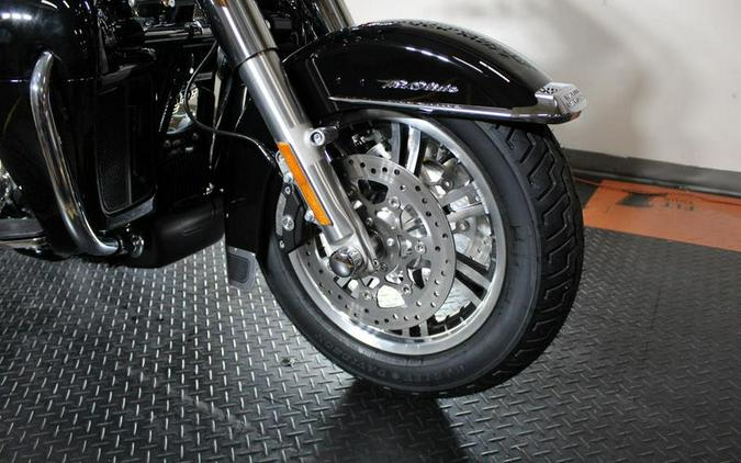 2024 Harley-Davidson® FLHTCUTG - Tri Glide® Ultra