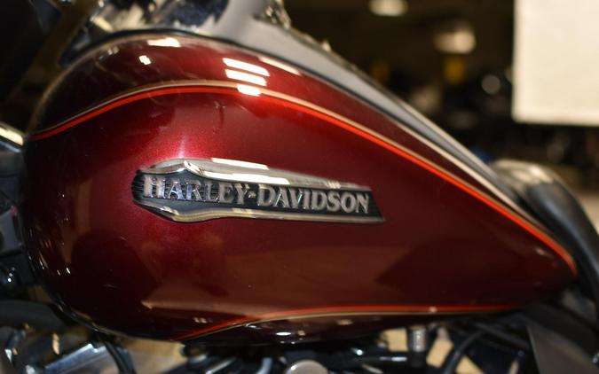 2016 Harley-Davidson Tri Glide Ultra FLHTCUTG