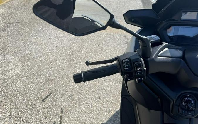 2024 Yamaha XMAX