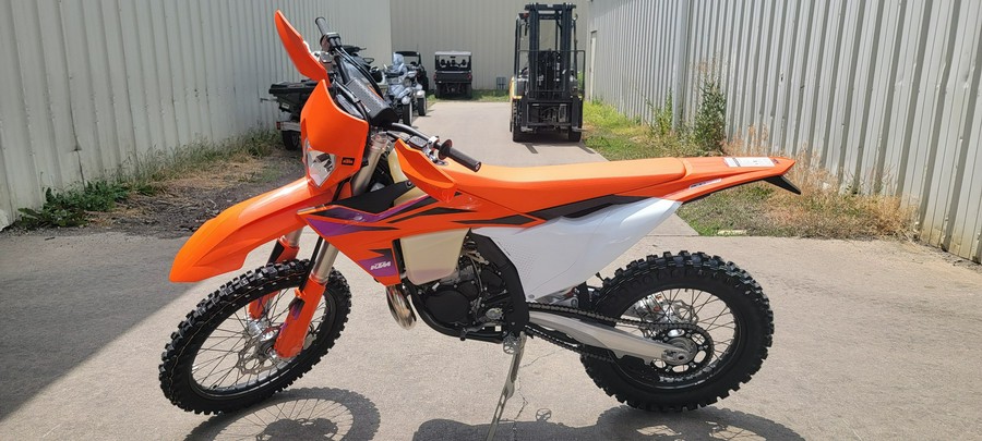 2024 KTM XC 300