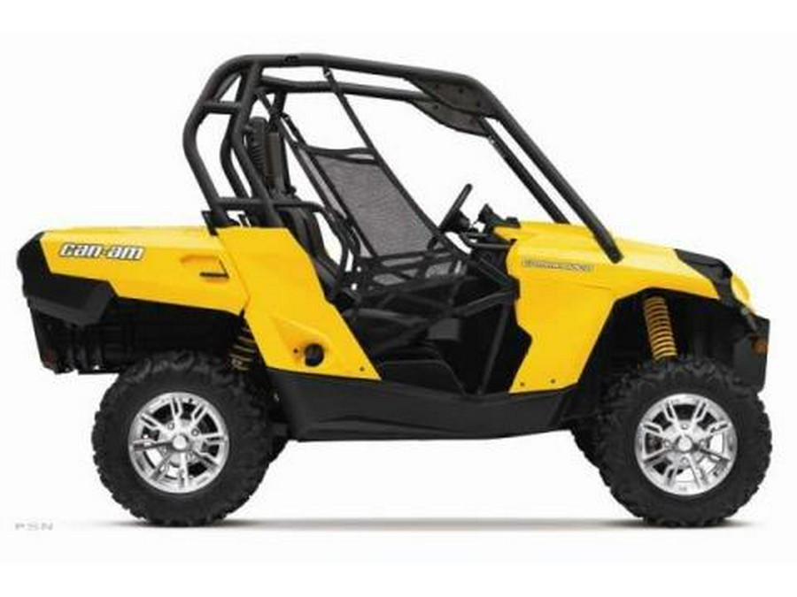 2013 Can-Am Commander™ DPS™ 1000