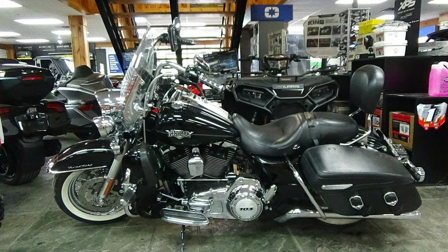 2011 Harley-Davidson Road King® Classic