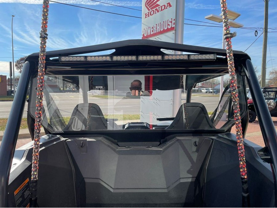 2022 Honda Talon 1000R FOX® Live Valve