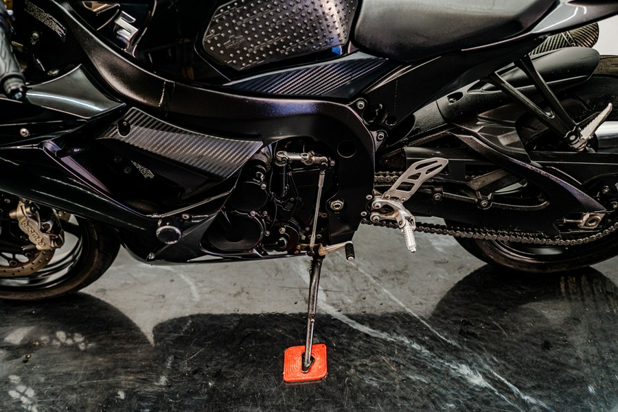 2013 Suzuki Motor of America Inc. GSX-R750™