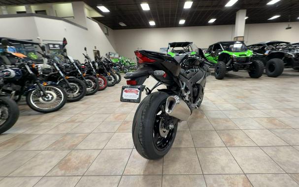2026 Kawasaki NINJA ZX-10R