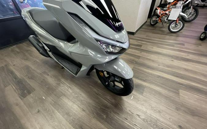 2025 Honda® PCX