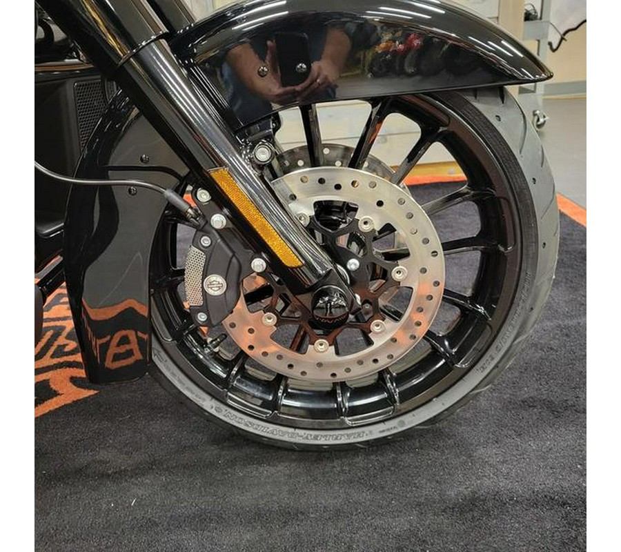 2025 Harley-Davidson® FLHTCUTG - Tri Glide® Ultra