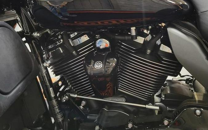 2025 Harley-Davidson® FLHTCUTG - Tri Glide® Ultra