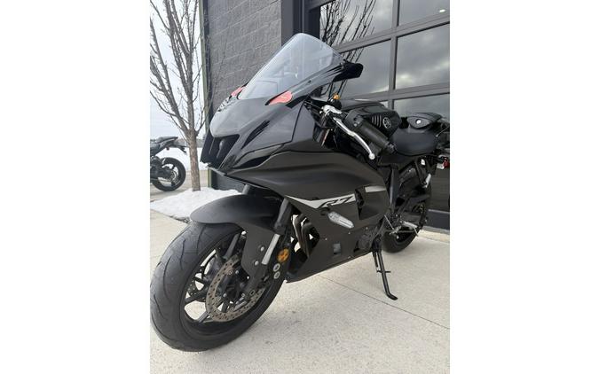 2024 Yamaha YZF R7