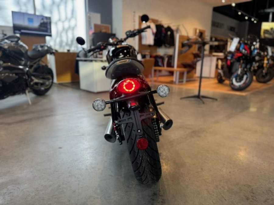 2025 Triumph Bonneville Bobber