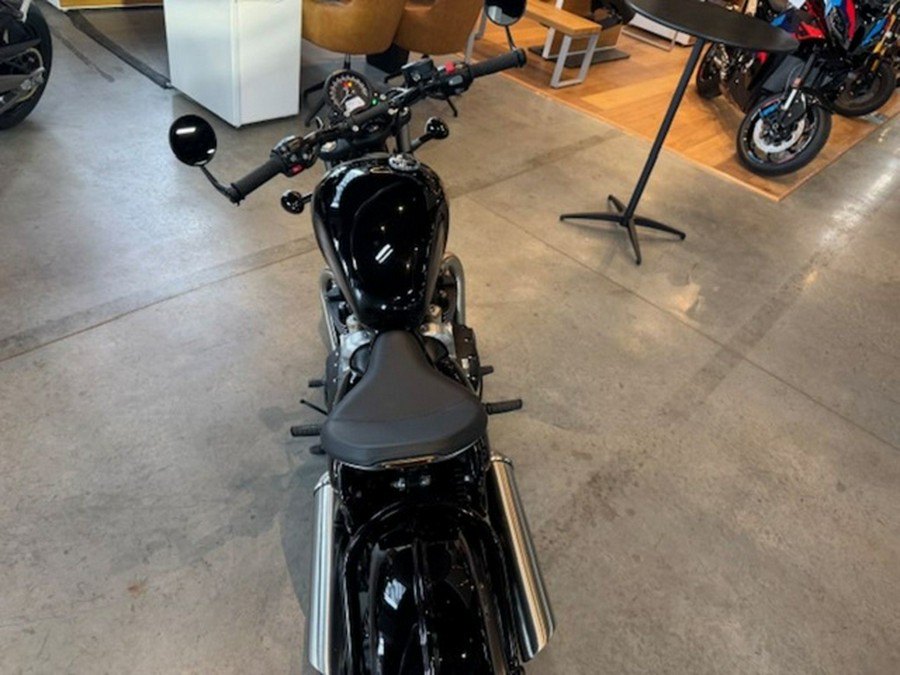 2025 Triumph Bonneville Bobber