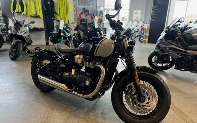 2025 Triumph Bonneville Bobber