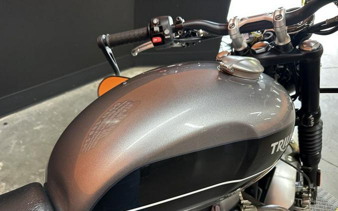 2020 Triumph Speed Twin 1200 Silver IceStorm Grey