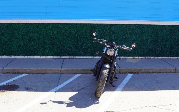 2019 Bonneville Bobber Black