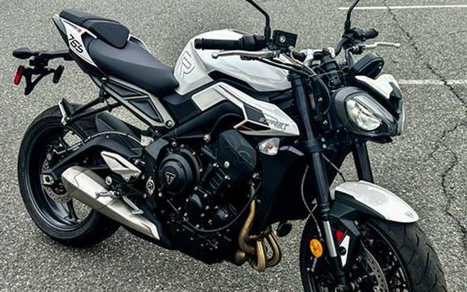 2024 Triumph Street Triple 765 R