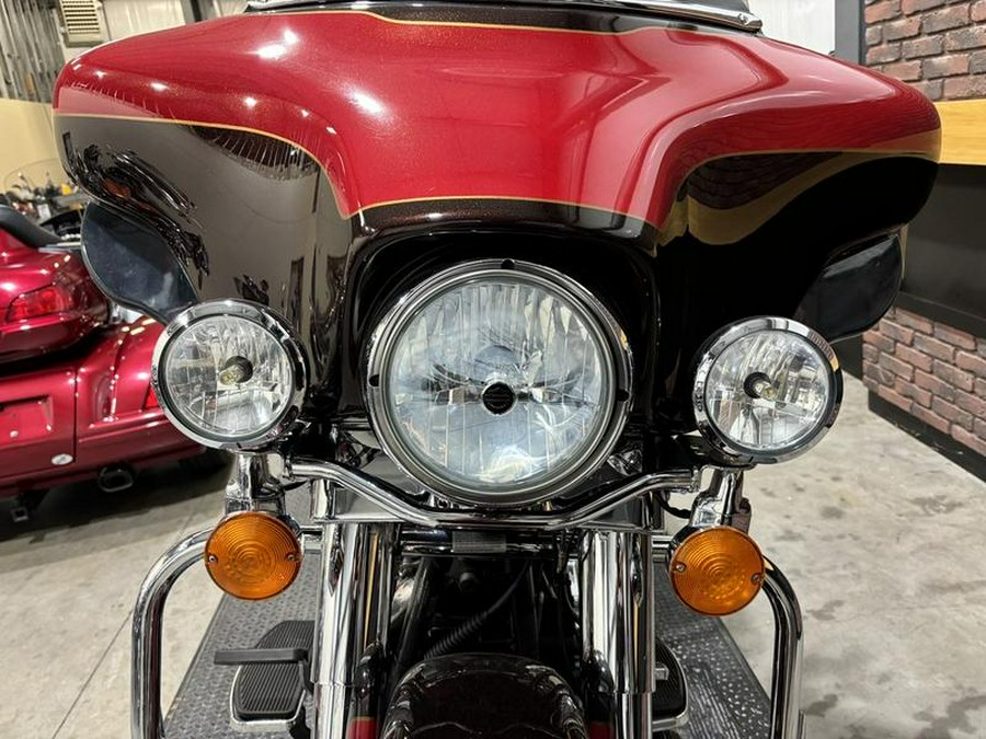 2010 Harley-Davidson® FLHTCU - Ultra Classic® Electra Glide