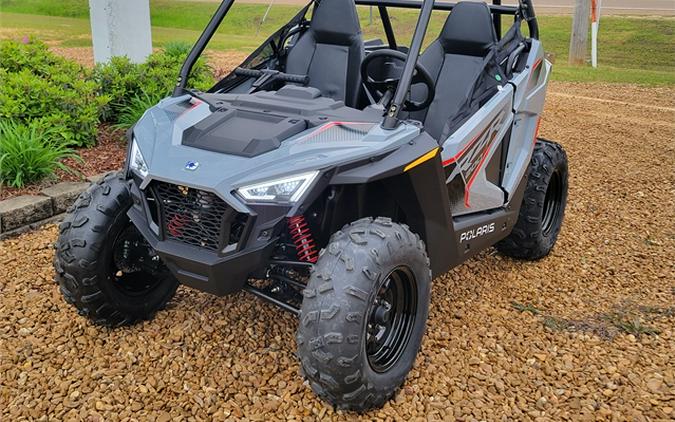 2024 Polaris RZR 200 EFI