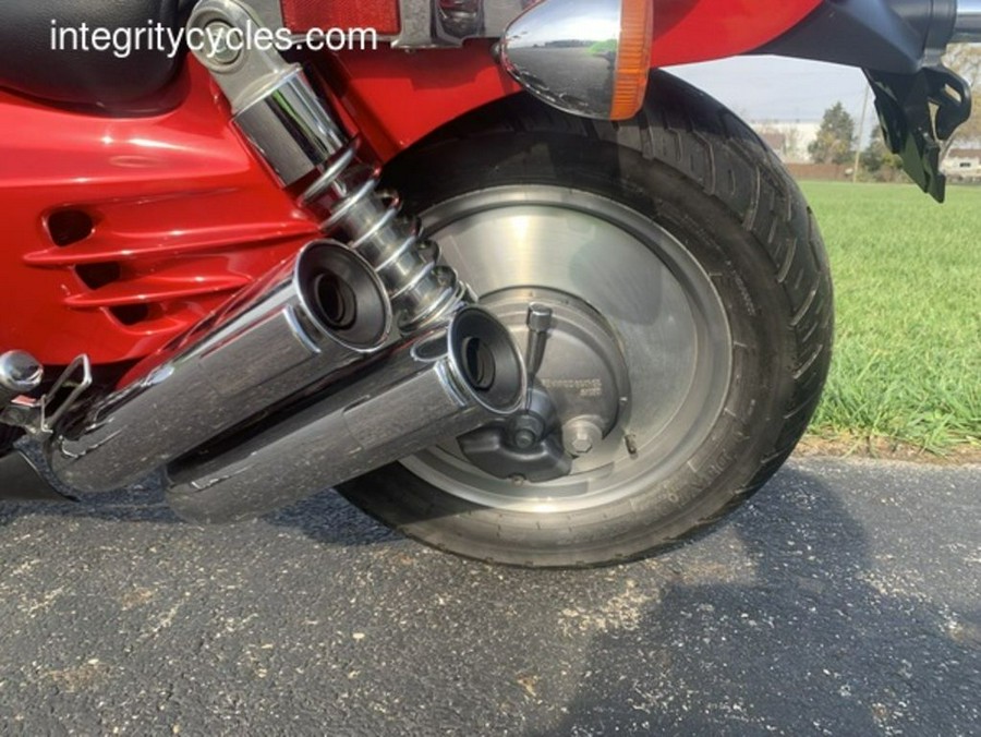 1987 Honda® VF700C MAGNA V45