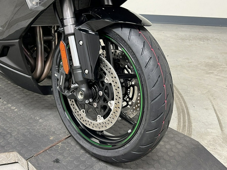 2025 Kawasaki Ninja 1100SX ABS