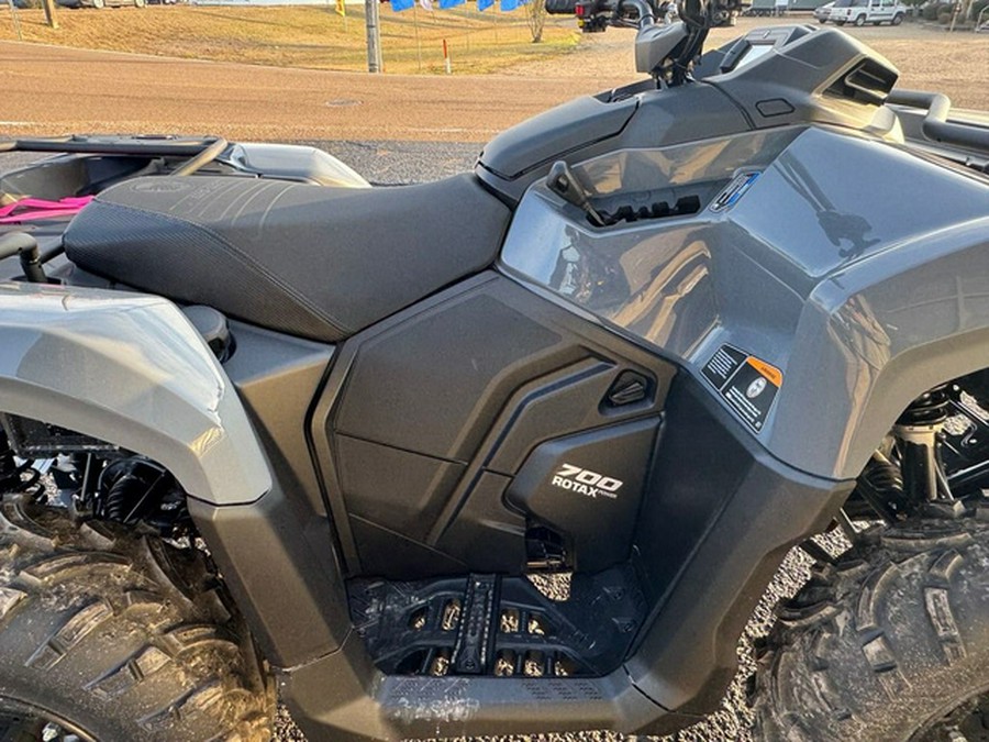 2026 Can-Am Outlander DPS 700