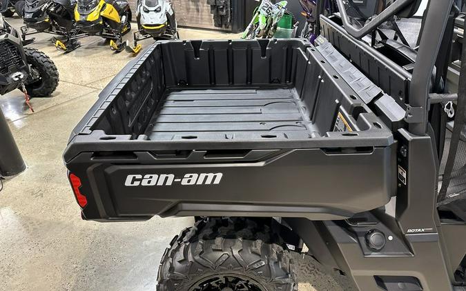 2023 Can-Am® Defender MAX DPS HD7 Tundra Green