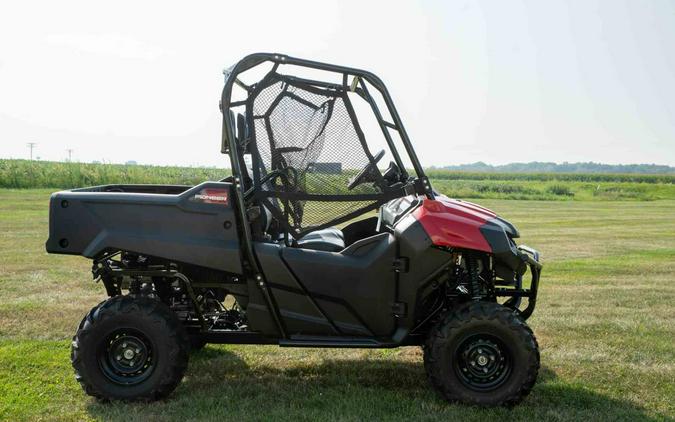 2025 Honda Pioneer 700 Deluxe