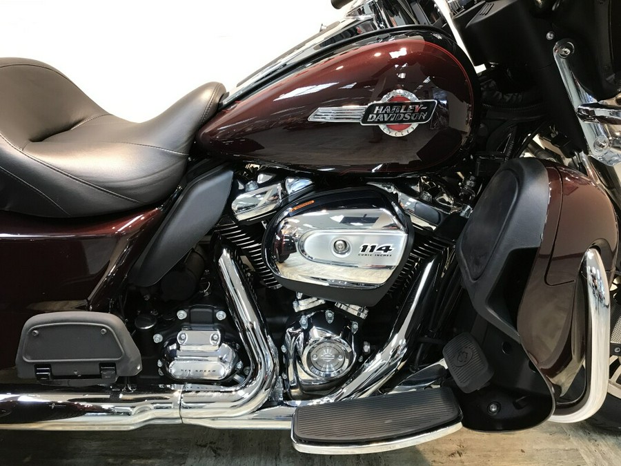 2022 Harley-Davidson Tri Glide Ultra Midnight Crimson/Vivid Black