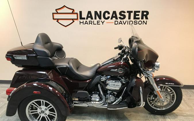 2022 Harley-Davidson Tri Glide Ultra Midnight Crimson/Vivid Black